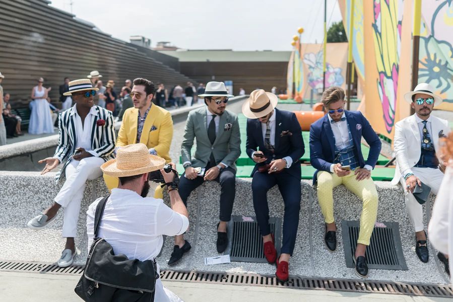 "The wall" Pitti Uomo à Florence 